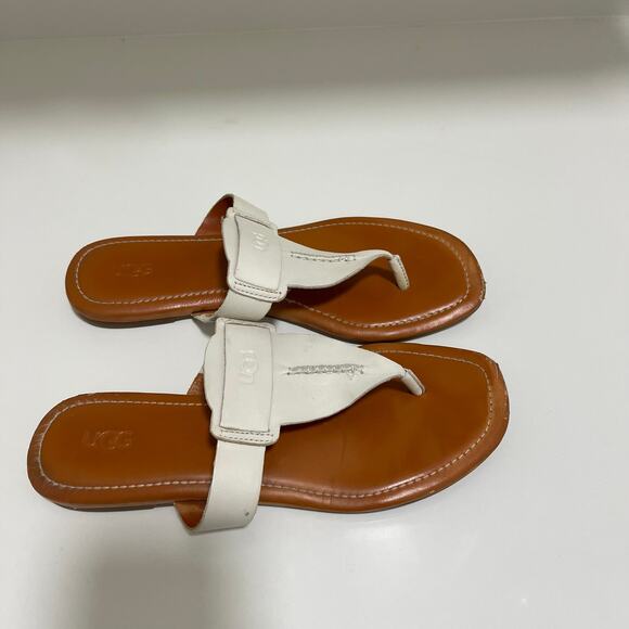 UGG Women's Gaila Slip On Sandal Size 9 - Picture 2 of 9